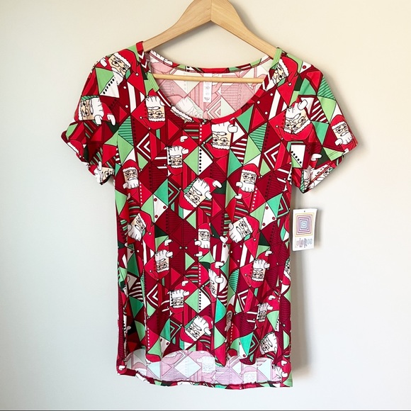 LuLaRoe Tops - LulaRoe Geometric Diamond Santa Christmas Classic Swing T-shirt Red Green S NWT